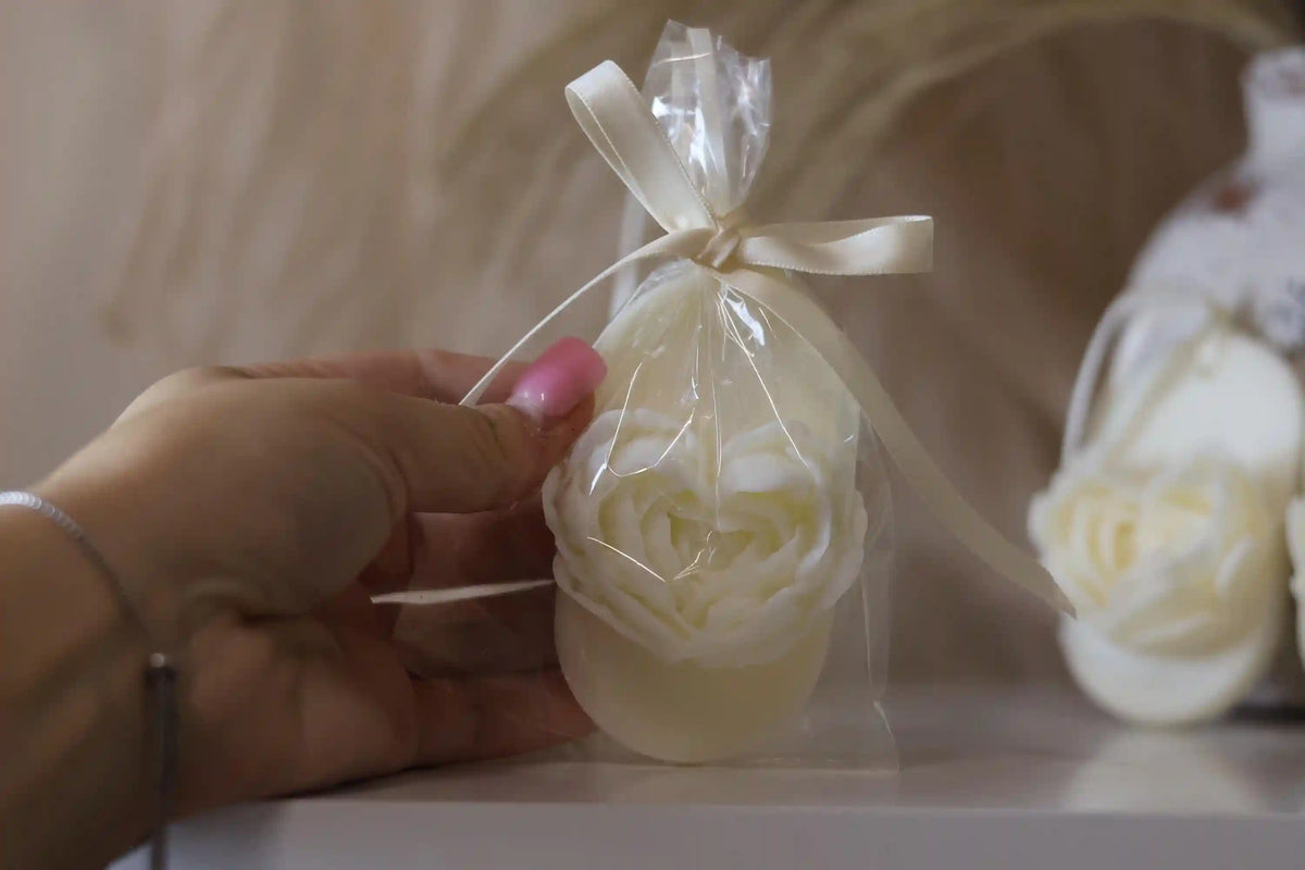 Wax Sachet with Floral Heart