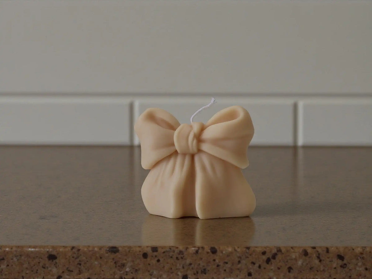 Bow Candle 3x3 inches