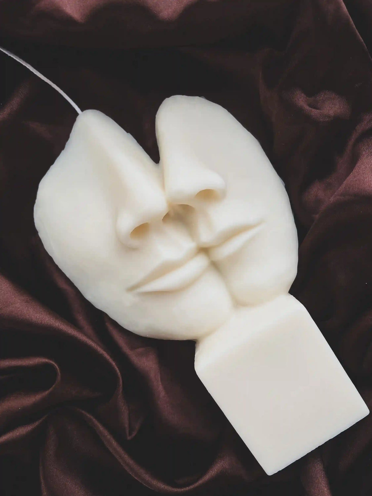 Abstract Face Candle 7x4 inches