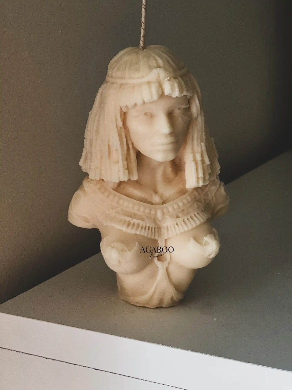 Artistic Lady Candle: 6x4 inches