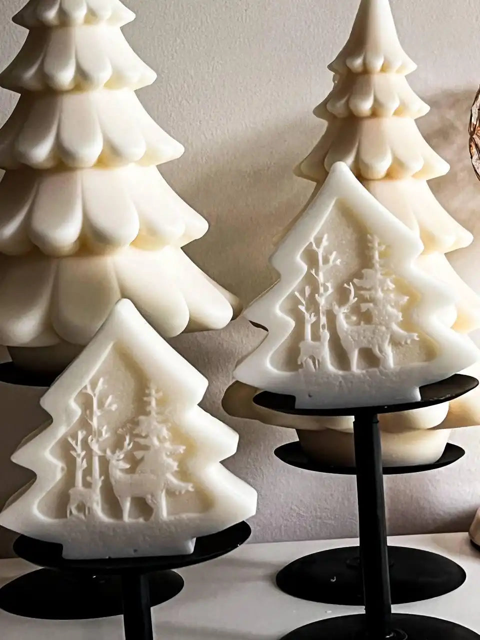 Festive Christmas Tree 4x4 inches