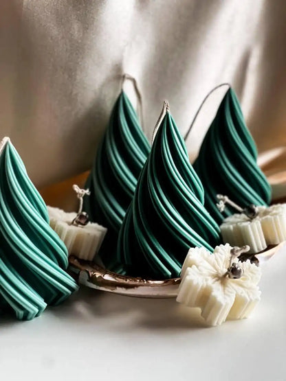 Wavy Tree Candle 5.5x4 inches