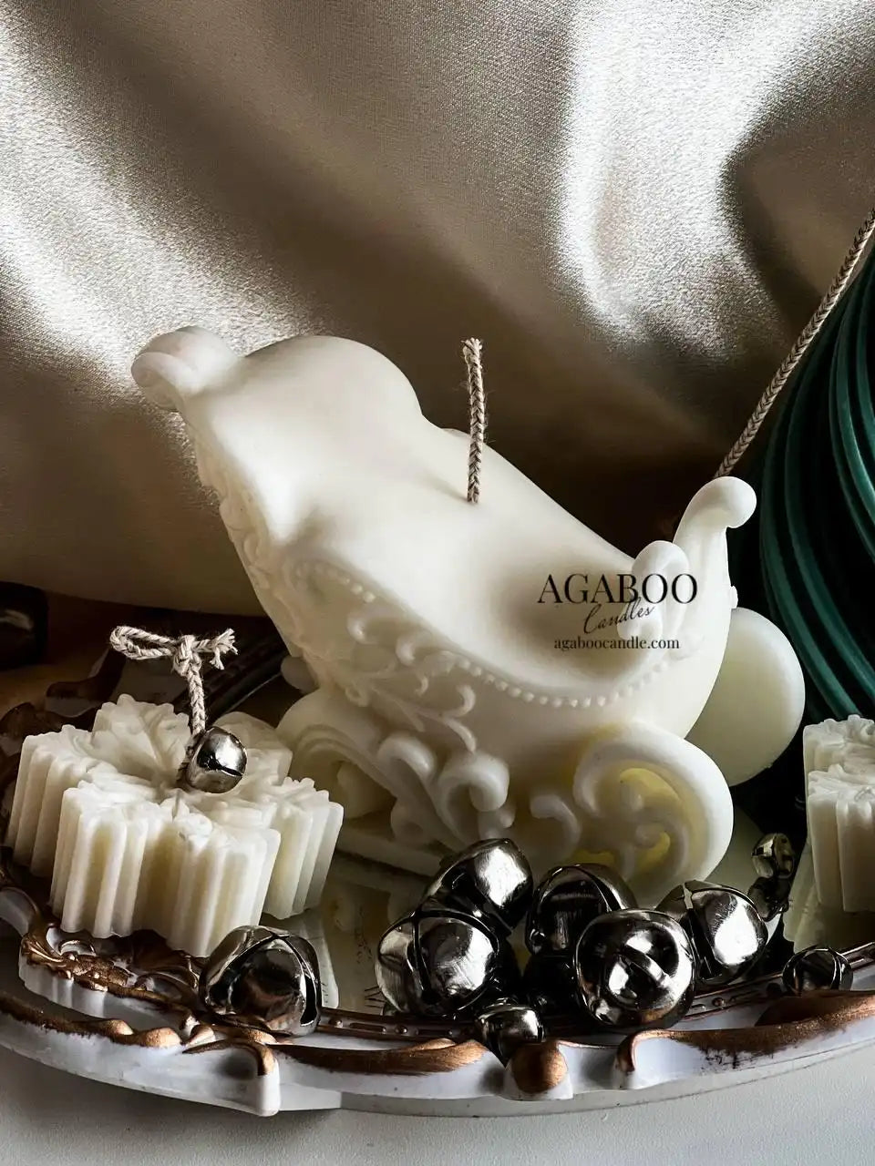 Large Christmas Sleigh Candle 4x5 inches