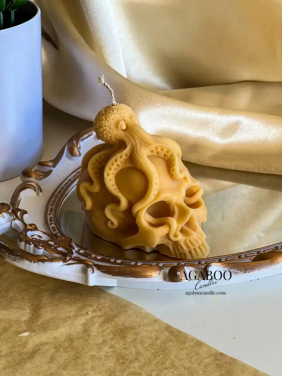 Skull with Octopus Candle 3.5x3.5 inches