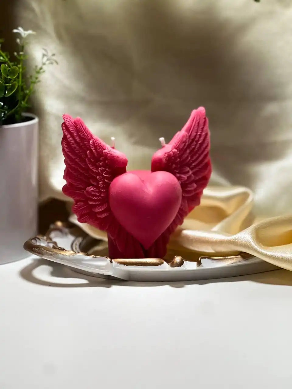 Heart Wing Candle 4.5x4.5 inches