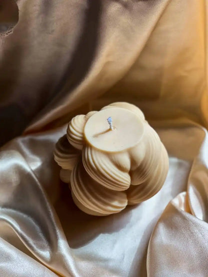 Large Twisted Knot Candle 5x6 inches