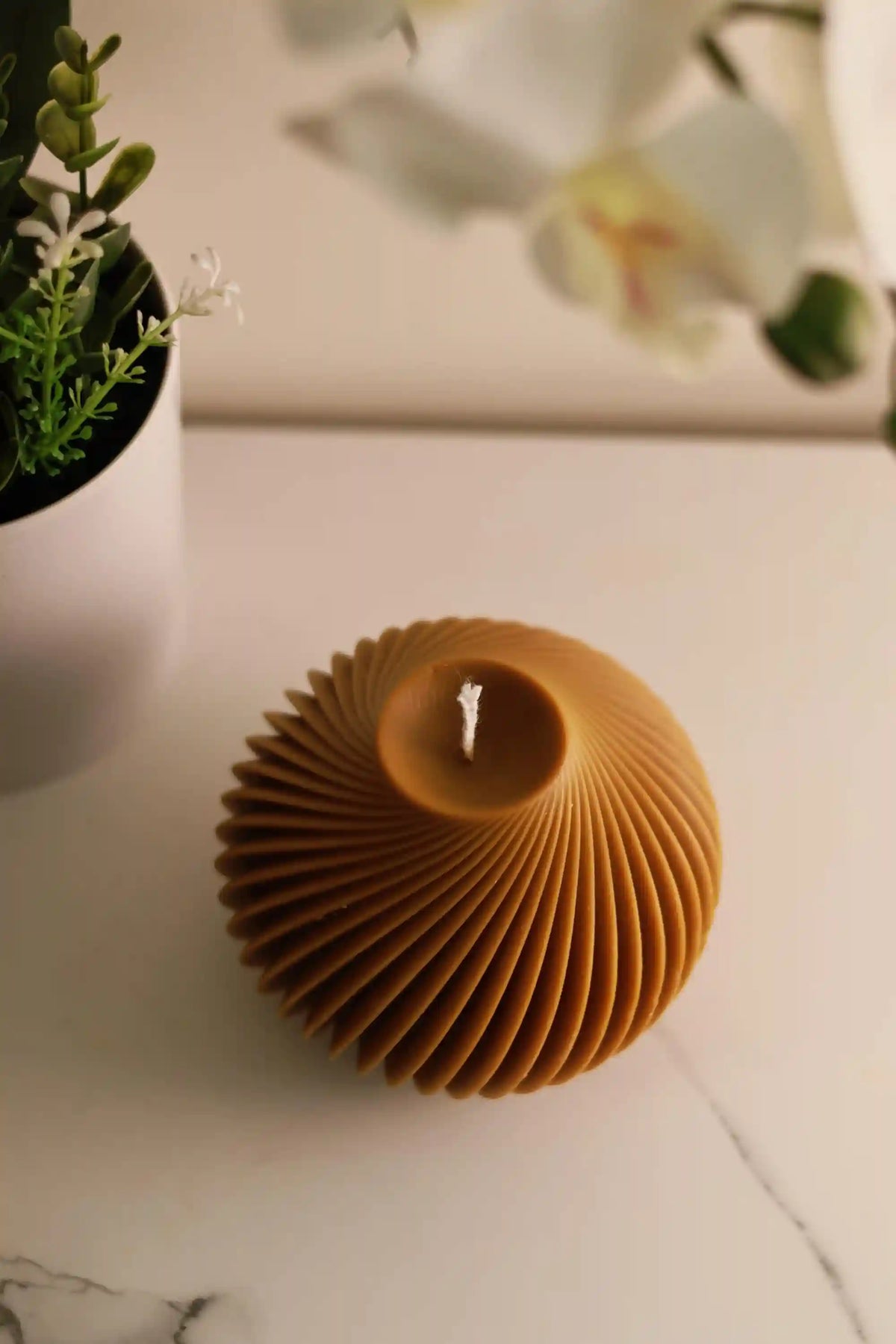 Spiral Ball Candle 3.5x4.5 inches