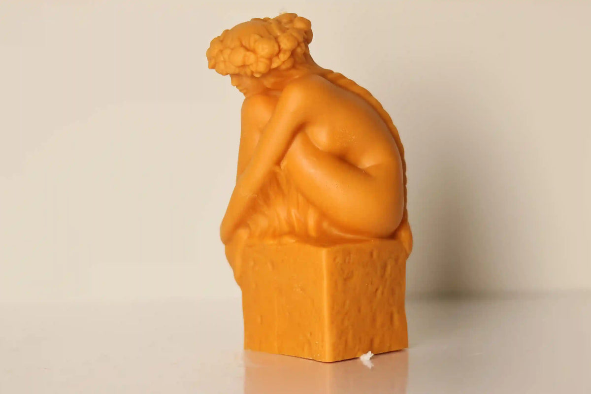 Large Sitting Lady Candle 7.5x4 inches