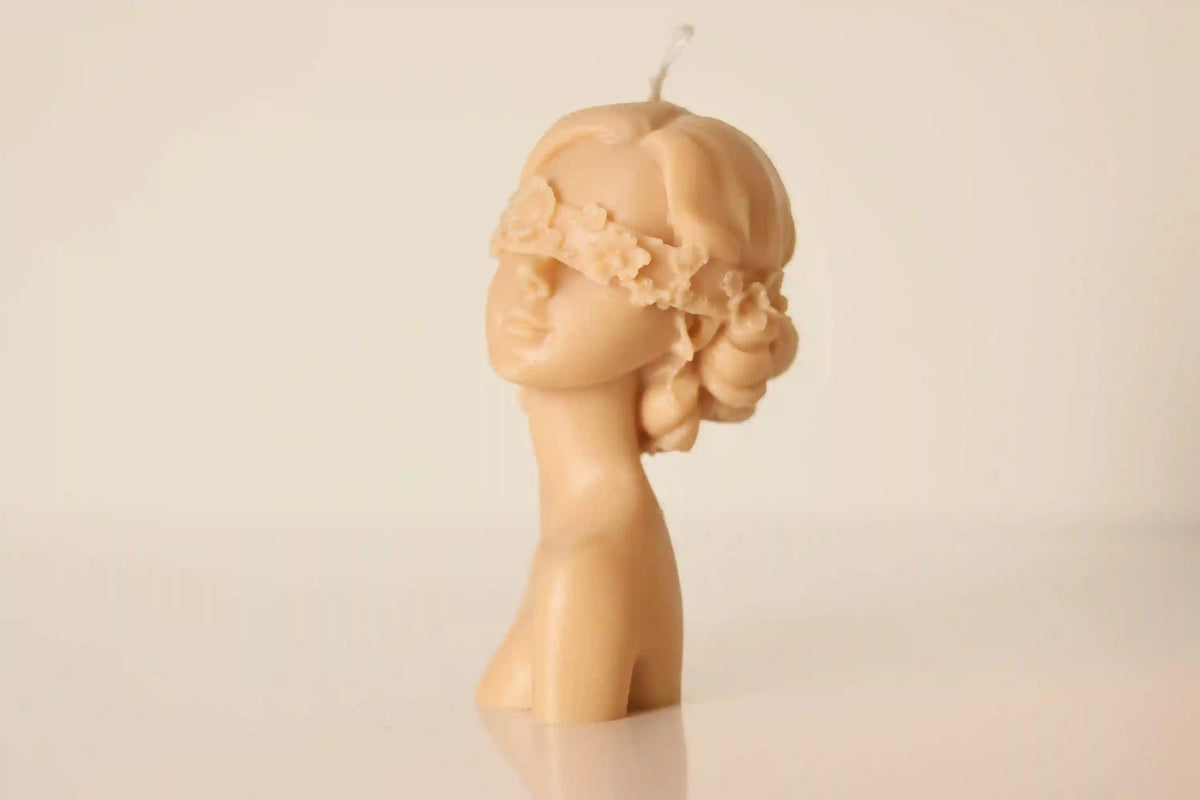 Large Blindfolded Lady Candle 5x2.5 inches
