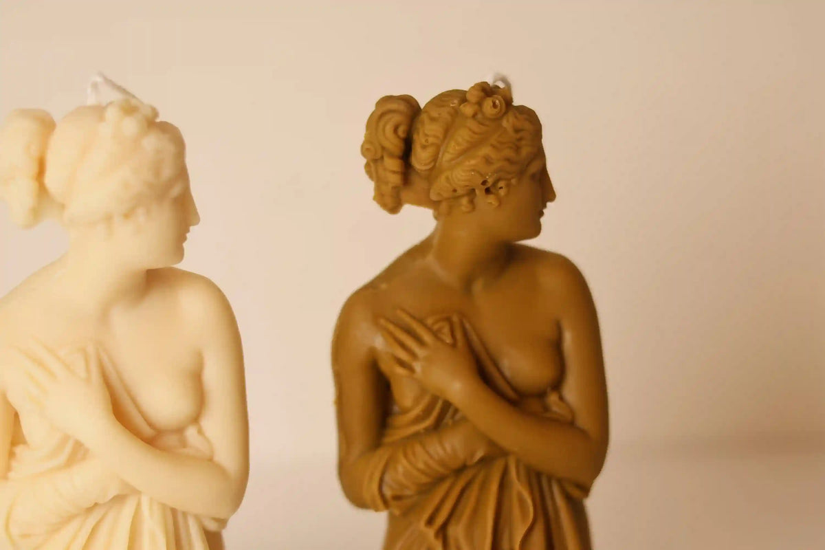 Venus Candle 6x3 inches