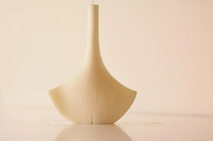Ginkgo Leaf Candle 8.25x6 inches