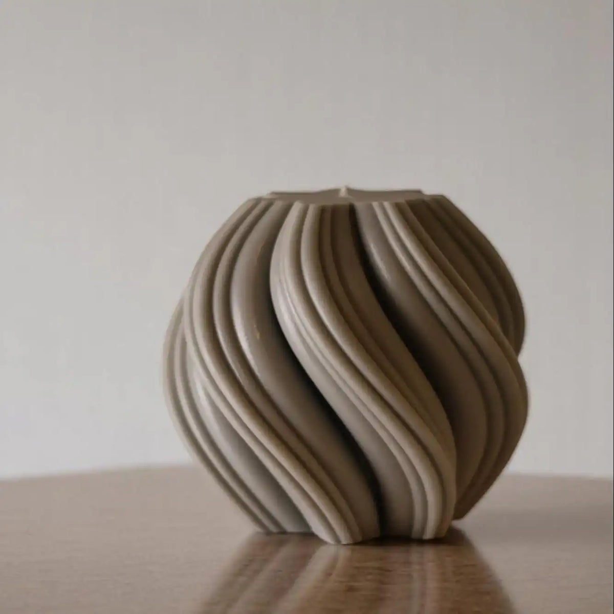 Large Swirl Candle 6x6 inches