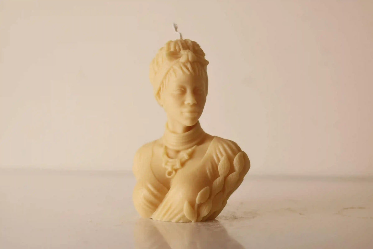 Afro Lady Candle 6.5x4.5 inches