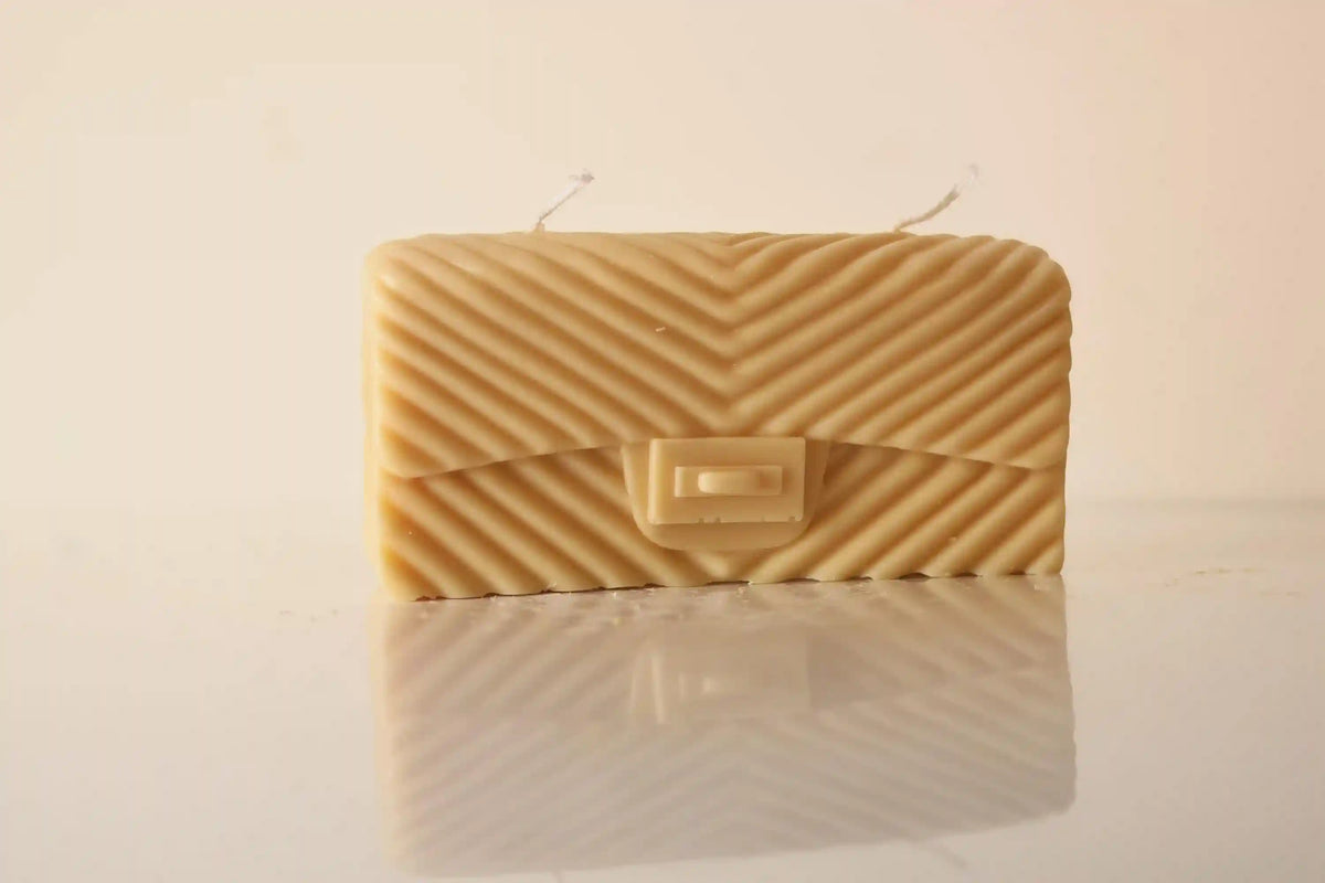 Large Purse Candle 3.5x7 inches