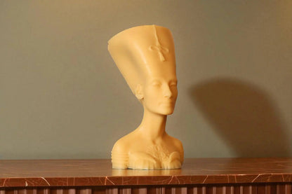 Nefertiti Candle 6.5x4 inches