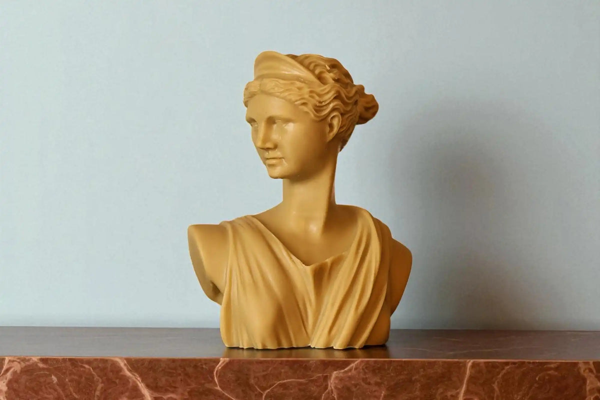 Artemis Bust Candle 6.5x5 inches