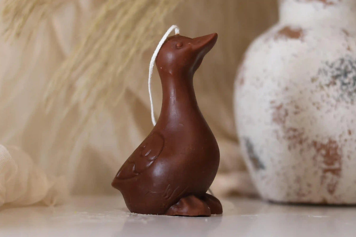 Goose Candle 4.5x2.75 inches