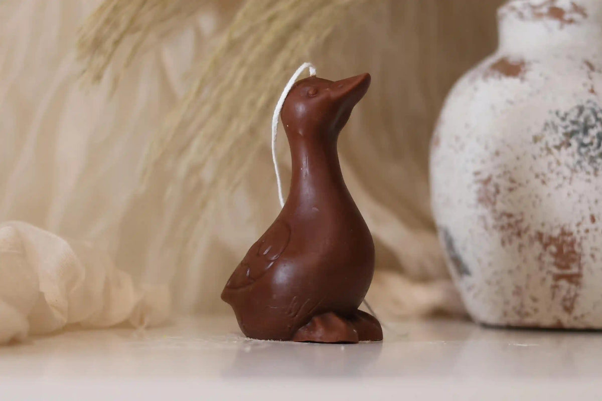 Goose Candle 4.5x2.75 inches