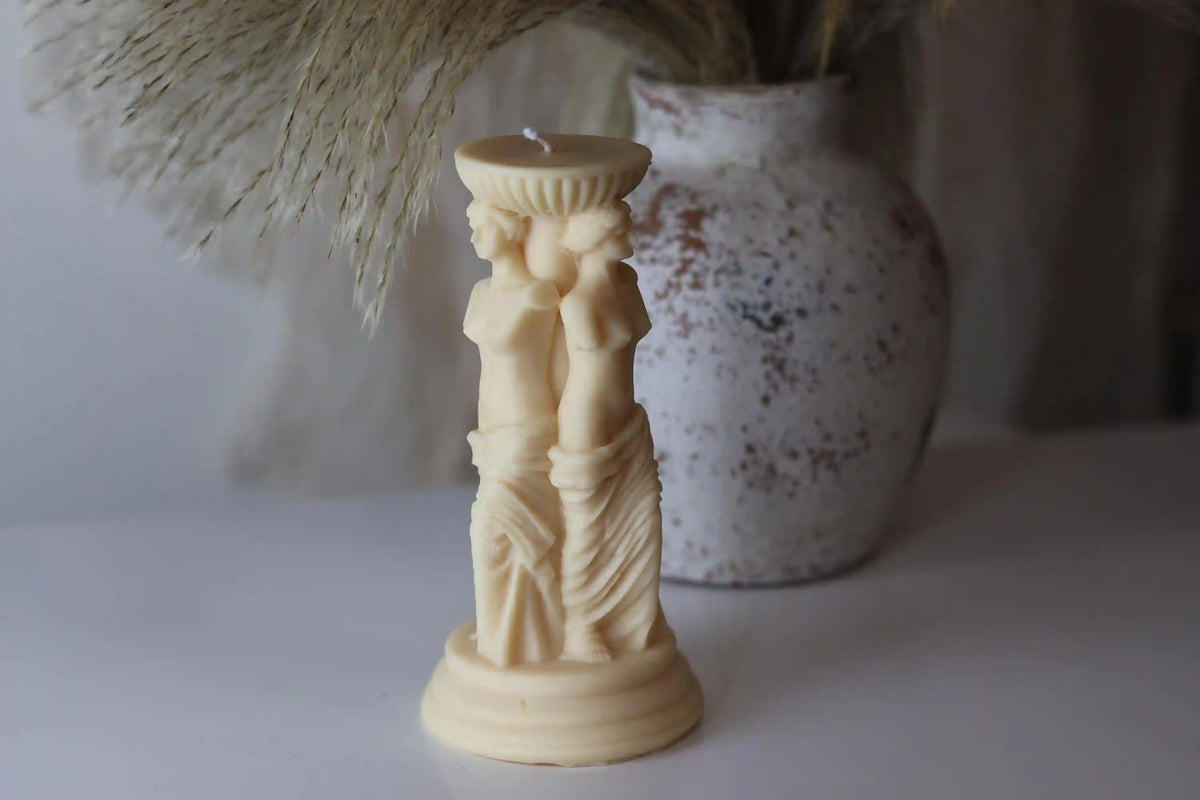 Venus Italica Candle 6x3 inches