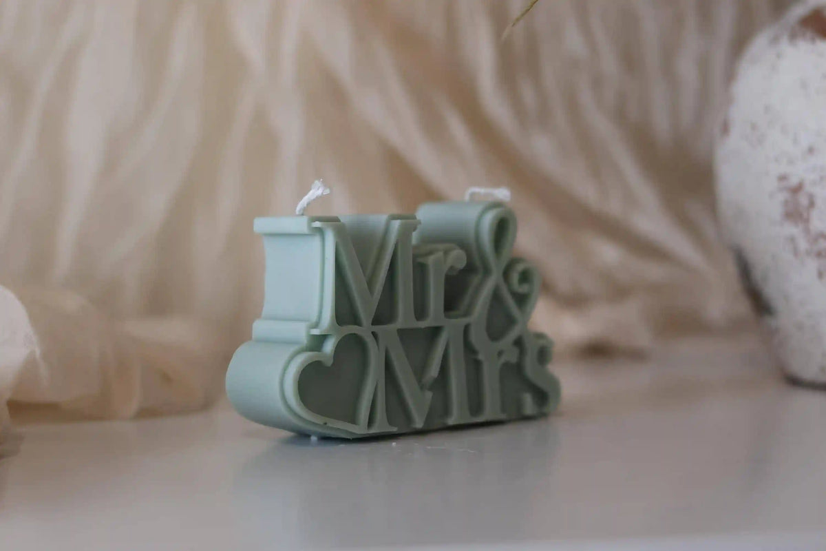 Mr & Mrs Candle 2.5x4 inches