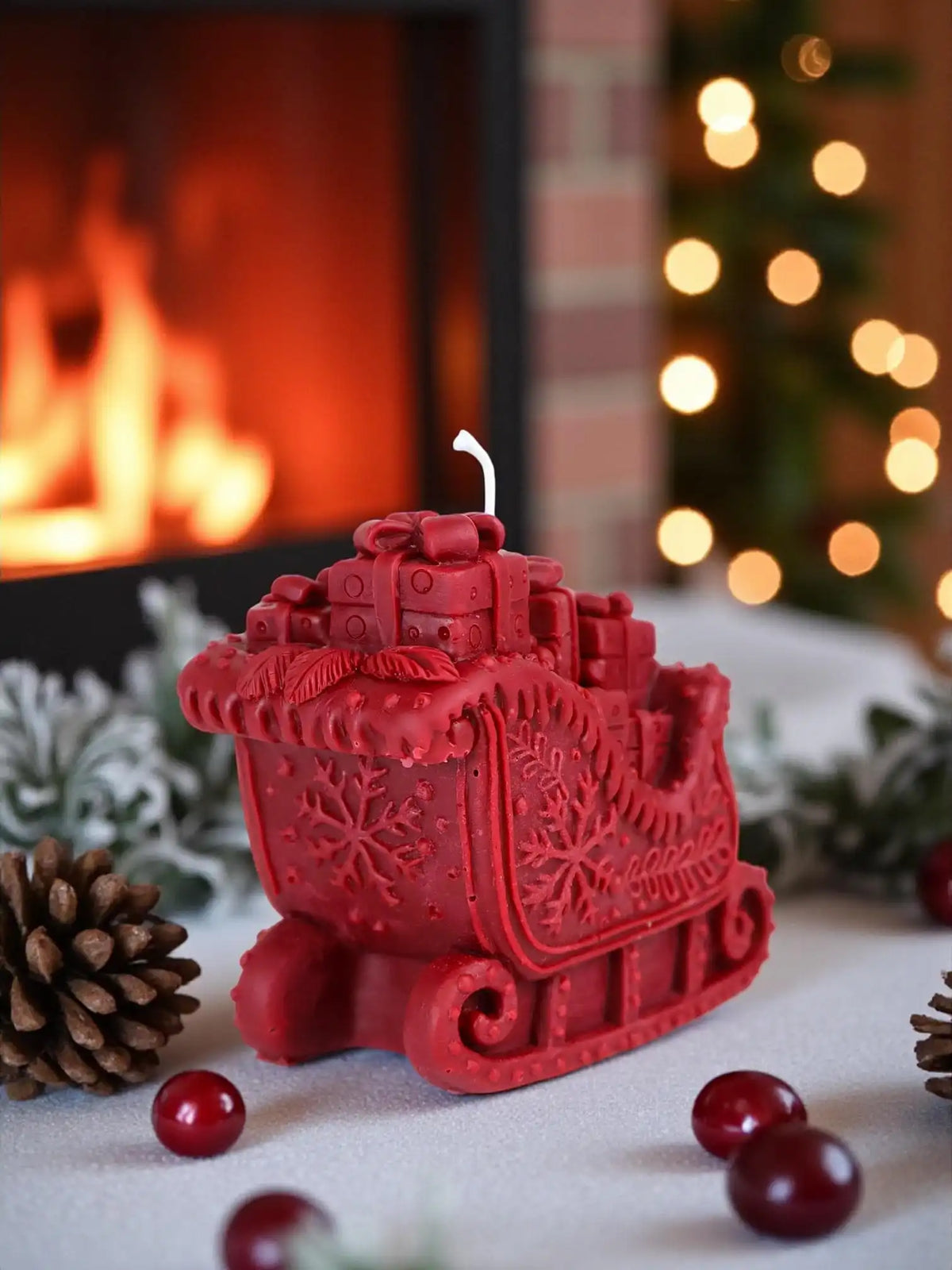 Christmas Sleigh Candle 3.5x4 inches