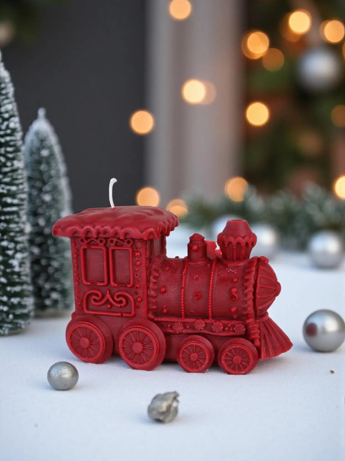 Christmas Train Candle 2.5x4 inches
