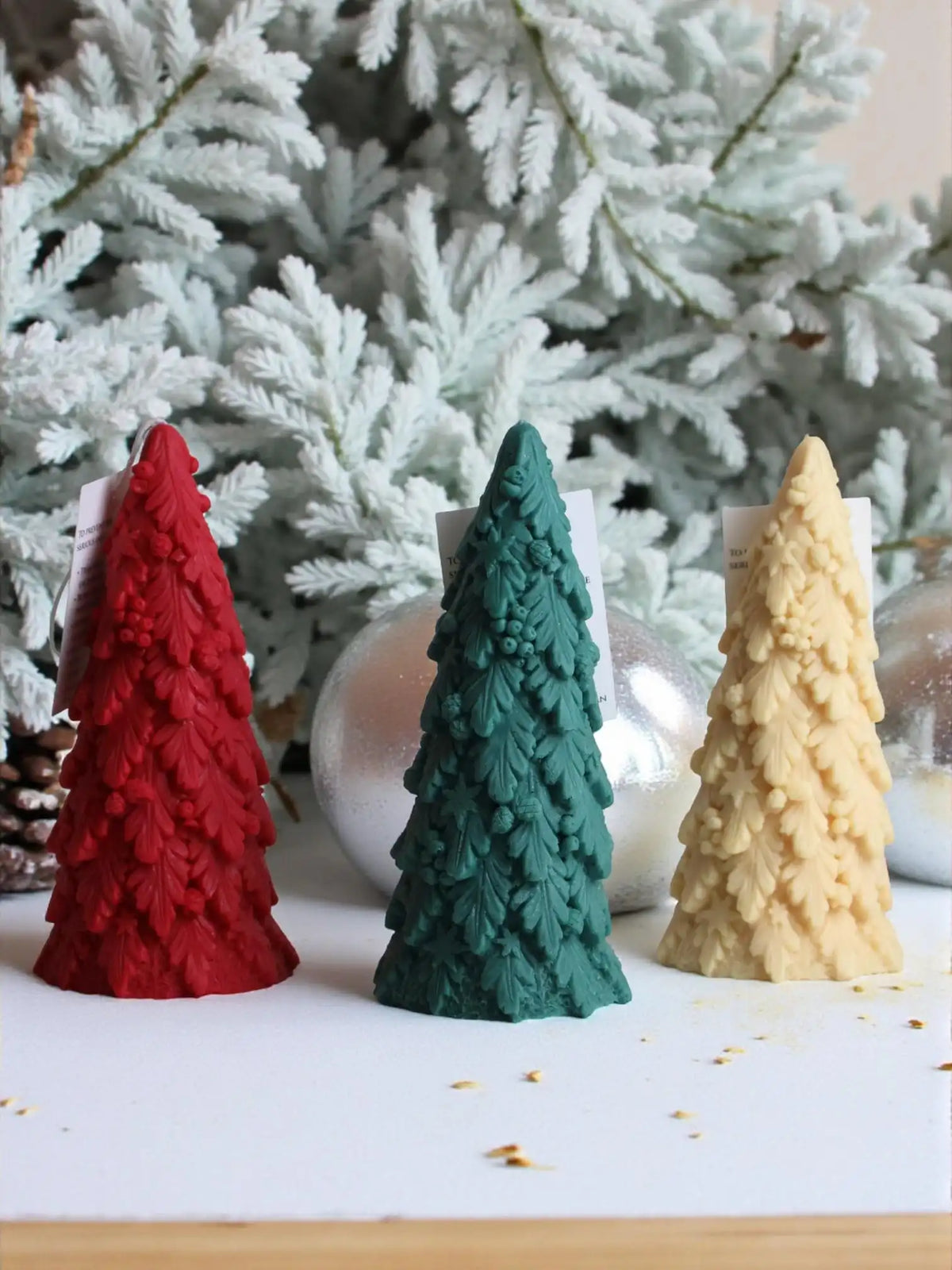Large Christmas Tree Candle 7x3 inches
